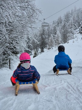 Zimske počitnice na Veliki planini – doživetja za vso družino (8)